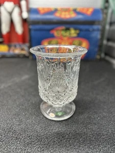 Shannon Crystal Designs of Ireland 24% Lead Crystal Pedestal Vase 8” Slovakia - Picture 1 of 10