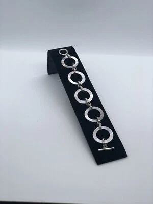 Brazalete circular con concha de abulón madreperla Lia Sophia con cierre de palanca Foto 1 de 2