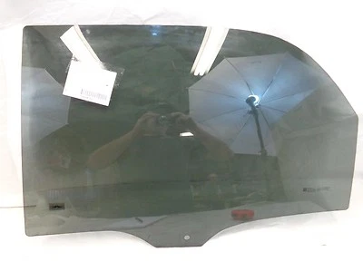 Ventana de cristal puerta trasera izquierda Chevy Equinox 05 06 07 08 09 lado del conductor Foto 1 de 4