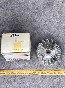 Homelite 68701 Rotore Ricambio Originale OEM Vintage Nuovo Vecchio Stock Nuovo Con Scatola - Foto 1 di 9