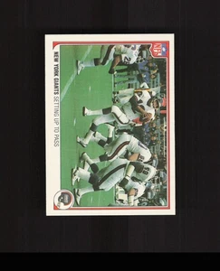 1983 Fleer Team Action #37 Setting Up to Pass New York Giants Football Card - Picture 1 of 2