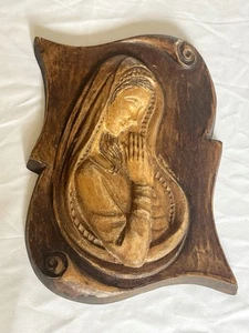 Vintage Carved Wooden Wall Plaque Virgin Mary Madonna Ornate 17.5” X 11” - Picture 1 of 5