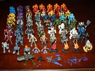 Large Lot of 73 Mega Bloks Construx Halo Mini Figures & Weapons Rare Grunt - Image 1 of 2