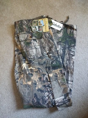 Cabela's Men's Camo Hunting Pants Size 34 Reg NEW W/Tags - Image 1 of 4