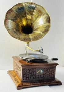 Brass Vintage Gramophone Plays Vinyl Records- Fully Functional Antique Phonograp - Picture 1 of 7