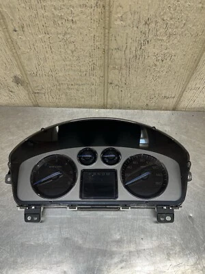 2007 - 2014 Cadillac Escalade ESV EXT Speedometer Instrument Cluster OEM - Image 1 of 4