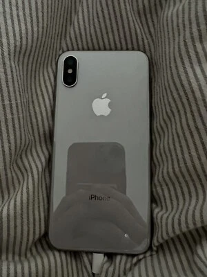 Apple iPhone X - 64GB - Silver (Unlocked) A1865 (CDMA + GSM) - Image 1 of 2