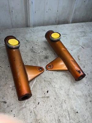 1970 Honda CL70 CL 70 CL70 Scrambler CL-70 *2154 FRONT END FORKS FORK COVER OEM Foto 1 de 4