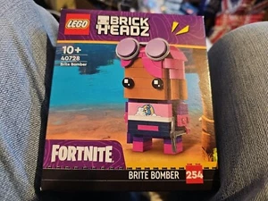 Lego Brickheadz 40728 Fortnite Brite Bomber - Brandneu und versiegelt - Bild 1 von 1