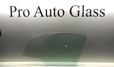 For 2005-09 Chevy Equinox 4d utility/06-09 Pontiac Torrent Front Left Door Glass - Image 1 of 4