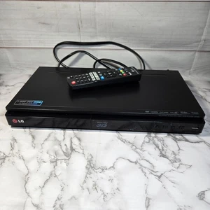 LG BP530 Blu-ray Disc DVD Player 3D - With Remote - Picture 1 of 7