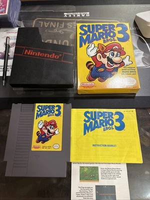 Super Mario Bros 3 Nintendo NES CIB Great Condition Manual Box Plastic Cover - Image 1 of 4