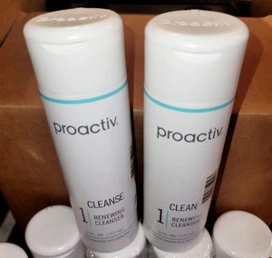 'Read' 2x New PROACTIV Step 1 RENEWING CLEANSER 6 oz  -scratchndent - Picture 1 of 2