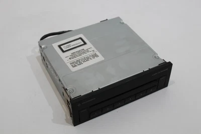 VW Golf Mk5 6 Disc CD Changer Player 1K0035110B - Image 1 of 4