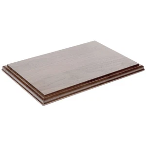 Base de exhibición de madera rectangular de nogal macizo Plymor, 13" de ancho x 9" de profundidad x 0,75" de alto - Imagen 1 de 1