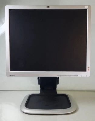 HP L1950 19 Inch Computer Monitor 1280 x 1024 TFT LCD Monitor  - Image 1 of 4