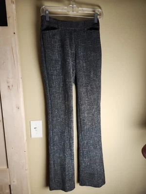 Pantalones elásticos de vestir Express Columnist blancos y negros talla 00 Foto 1 de 4