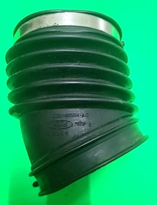 Filtro de aire a tubo turbo Ford F250 F350 6,0 L 3C3U-9R504-AC 2003-2004 Foto 1 de 4