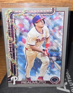 2025 Topps Holiday #H33 J.T. Realmuto Silber Glitzer Holiday Phillies - Bild 1 von 2