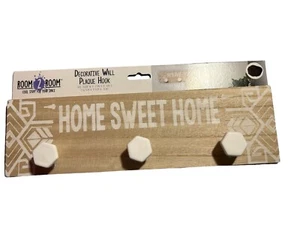 Room 2 Room Decorative Wall Plaque Hook HOME SWEET HOME Wood New Unused - Picture 1 of 8