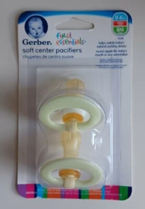 1 Packung Gerber First Essentials Soft-Center Schnuller 0-6 Grün Auslaufartikel Neu - Bild 1 von 4