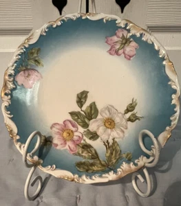 Tressemann & Vogt Limoges Frankreich 8,5" Teller gewellter Rand Goldrand mit Blumen - Bild 1 von 4