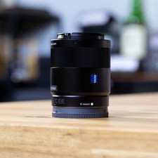Sony Sonnar T* FE 55mm f/1.8 ZA Lens - Used