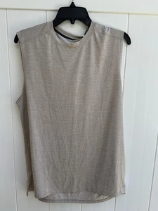 New DSG Men’s Medium Training Movement Muscle Khaki Heather - Picture 1 of 4