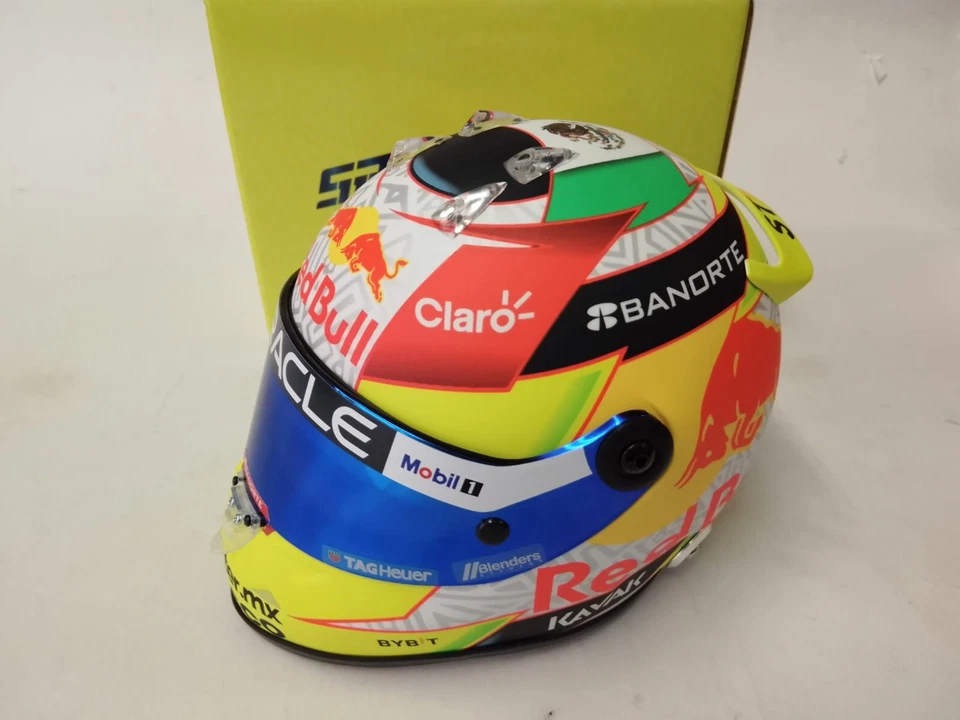 Schubert Helmet Sergio Perez Red Bull F1 2023 1/2 SP-MH-2-2023 - Immagine 1 di 3