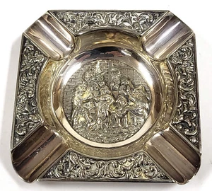 Cenicero vintage plateado Repoussé cuadrado escena de música callejera AZ986 - Imagen 1 de 3