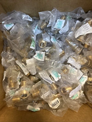 Válvula de bola sin plomo Zurn 125 PSI 1/2" 12-P1550XL-125 cantidad 140 Foto 1 de 4