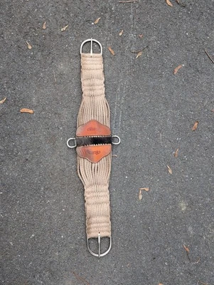 Weaver western cinch - Image 1 of 2