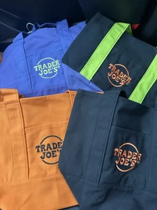 Lote de 4 mini bolsas de lona Trader Joe's Trick Or Treat Halloween edición limitada - Imagen 1 de 1