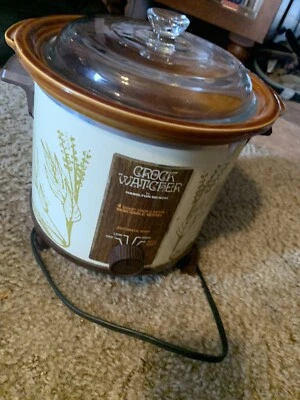 Crock Watcher Vintage Hamilton Beach 4 Quart Cook n' Serve Crock Pot Tested - Image 1 of 4