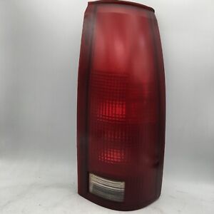 88-98 Chevy GMC Pickup Right Passenger Side Tail Light Lamp Taillight.  16506350