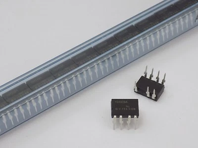1x Vishay VO2223A - Optoacoplador, aislador de salida Power Photo Triac - IC 2223 DIP-7 Foto 1 de 3