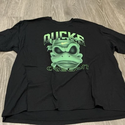 Nike Oregon Ducks Mummy Duck Shirt Men’s Size: XL Loose Fit Glove In The Dark - Image 1 of 4