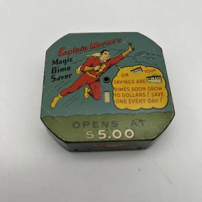 1948 CAPTAIN MARVEL MAGIC DIME SAVER BANK - Vintage Tin Toy Collectable - Imagem 1 de 4