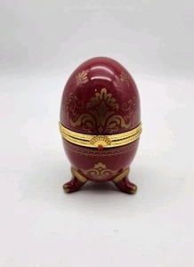 Vintage "Avon" Exclusive Hand Painted Porcelain Egg Shaped Mini Clock - Preowned - Picture 1 of 8