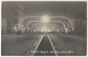 1909 Appleton, Wisconsin REAL PHOTO Great White Way, Main Street Electric Lights - Picture 1 of 2