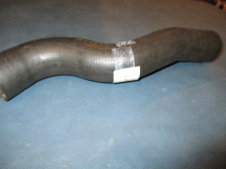 VW Upper Radiator Hose, Rabbit, Jetta, Scirocco - Image 1 of 2