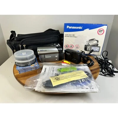 Videocámara DVD 42x Panasonic VDR-D50 zoom óptico con accesorios y caja Foto 1 de 4