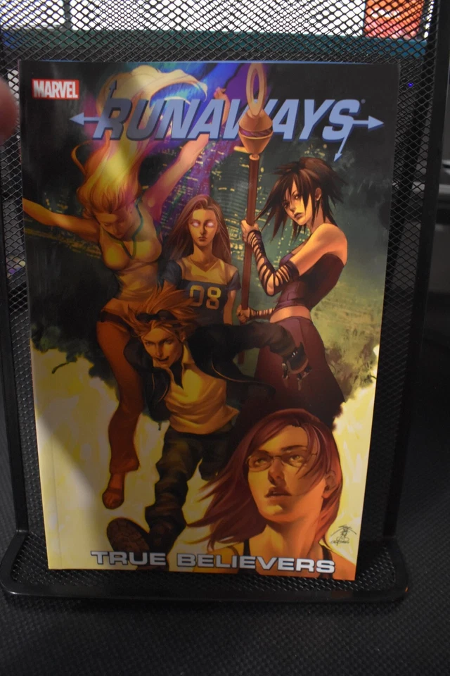 Runaways by Brian K Vaughan Volume 4 True Believers Marvel TPB BRAND NEW - Image 1 of 1