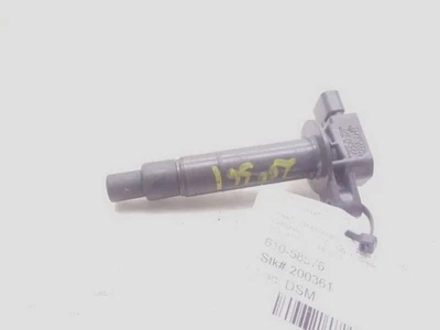 04-06 MONTAJE BOBINA DE ENCENDIDO SCION XA 1.5L 4CYL  Foto 1 de 4