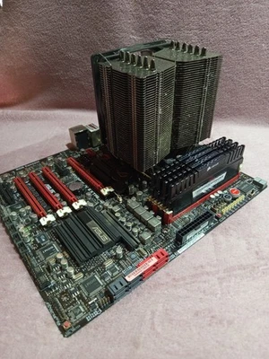 Asus Maximus IV Extreme Mainboard LGA 1155 + I5 2500k + 16GB RAM + CPU Kühler  - Bild 1 von 4