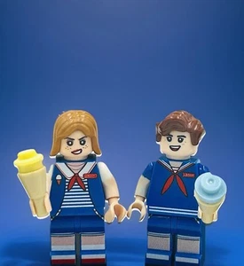 #0994 & #0995 - Scoops Ahoy Set (Stranger Things) - Picture 1 of 4