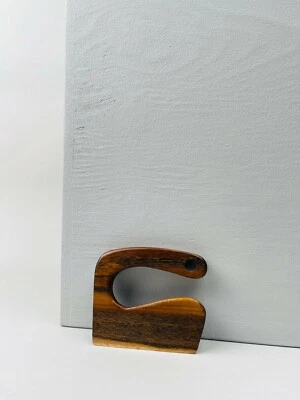 Cuchillo de madera para niños / Cuchillo de madera para niños / Regalos para niños / Cuchillo para niños pequeños Foto 1 de 4