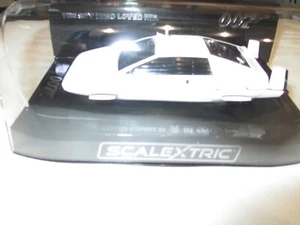 SCALEXTRIC 1:32 JAMES BOND LOTUS ESPRIT S1 EL ESPÍA QUE ME AMÓ MOJADO NELLI - Imagen 1 de 4
