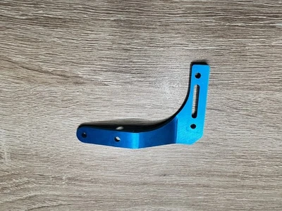 Soporte de refuerzo trasero de aluminio azul OFNA Ultra GTP 34070 - usado Foto 1 de 2