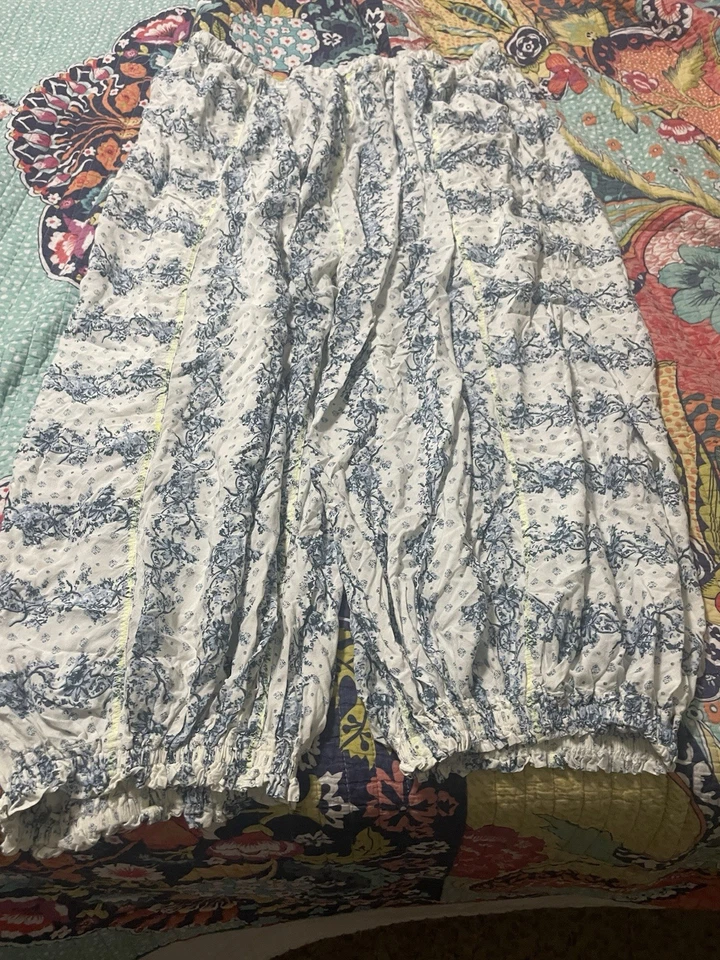 Пижамный набор Free People цвета слоновой кости с цветочным принтом размер большой - Изображение 1 из 4